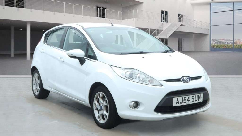 A 2012 FORD FIESTA 1.25 Zetec Hatchback 5dr Petrol Manual (129 g/km, 81 bhp) A 2012 FORD FIESTA 1.25 Zetec Hatchback 5dr Petrol Manual (129 g/km, 81 bhp)