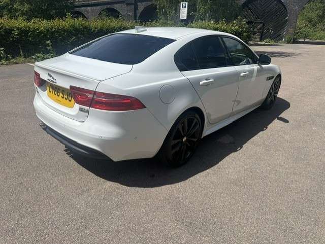 2016 JAGUAR XE 2016 JAGUAR XE