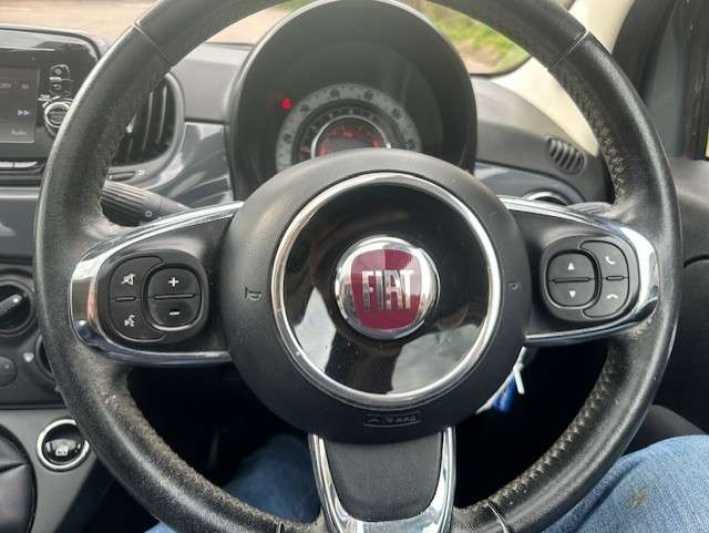 2018 FIAT 500 2018 FIAT 500
