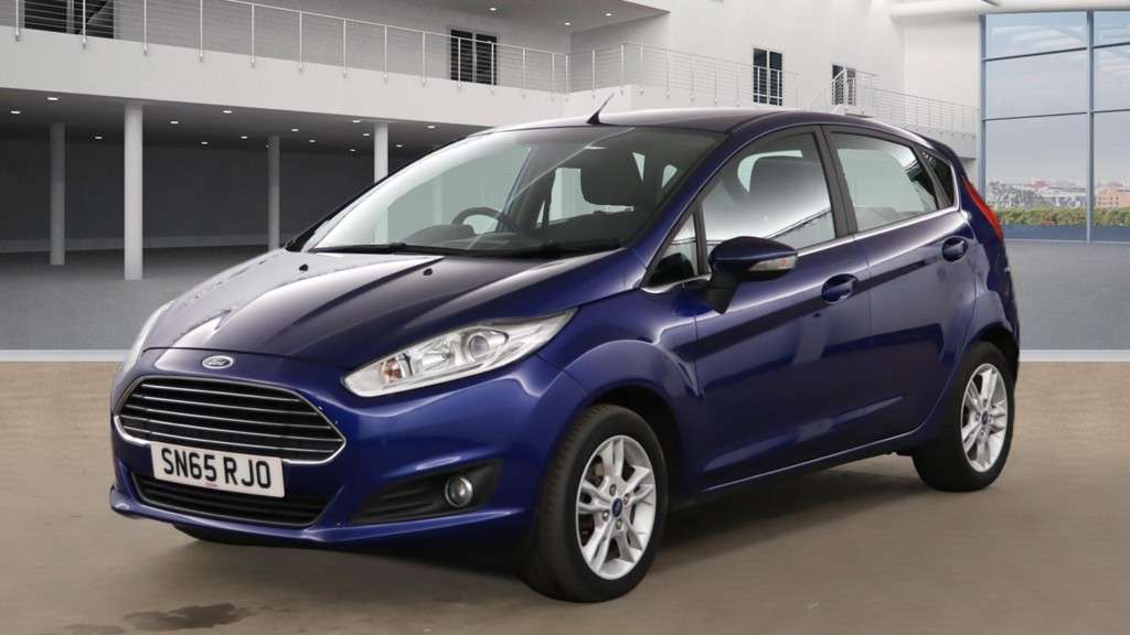 A 2015 FORD FIESTA 1.25 Zetec Hatchback 5dr Petrol Manual Euro 6 (82 ps) A 2015 FORD FIESTA 1.25 Zetec Hatchback 5dr Petrol Manual Euro 6 (82 ps)