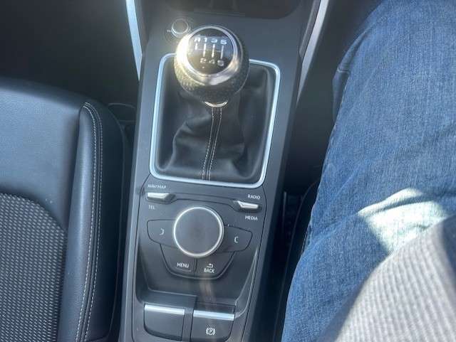 2017 AUDI Q2 2017 AUDI Q2