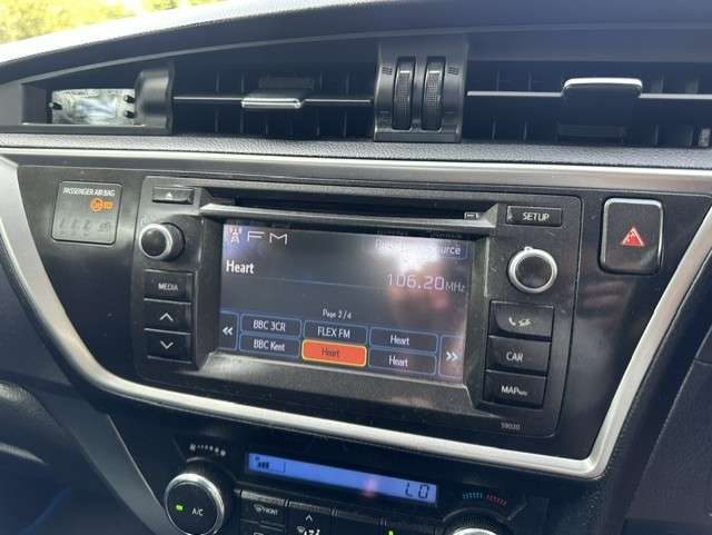 2014 TOYOTA AURIS 2014 TOYOTA AURIS