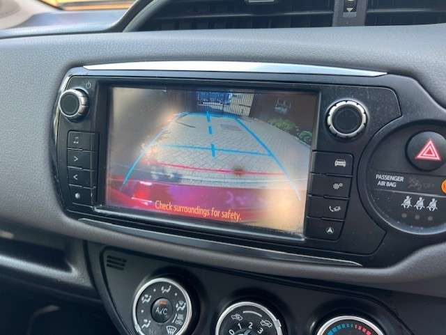 2015 TOYOTA YARIS 2015 TOYOTA YARIS