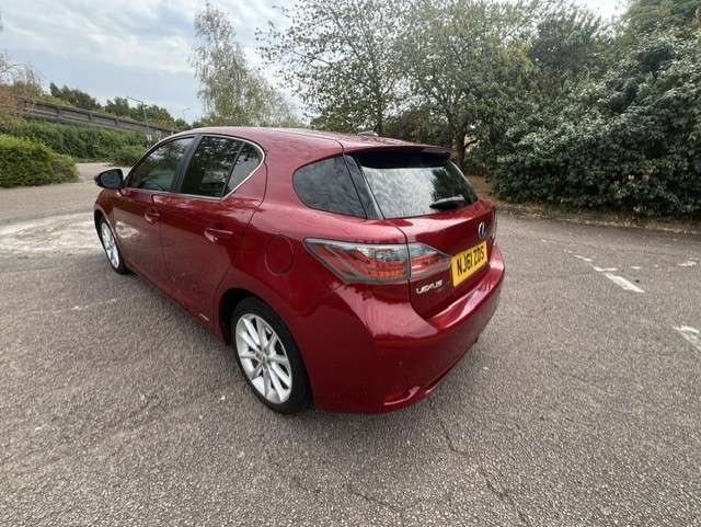 2011 LEXUS CT 2011 LEXUS CT