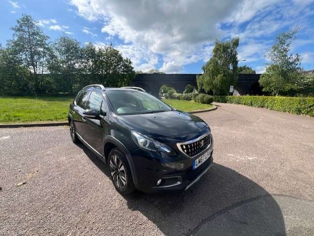 A 2017 PEUGEOT 2008 1.2 PureTech Allure SUV 5dr Petrol Manual Euro 6 (82 ps) A 2017 PEUGEOT 2008 1.2 PureTech Allure SUV 5dr Petrol Manual Euro 6 (82 ps)