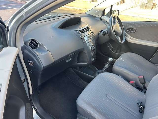 2009 TOYOTA YARIS 2009 TOYOTA YARIS