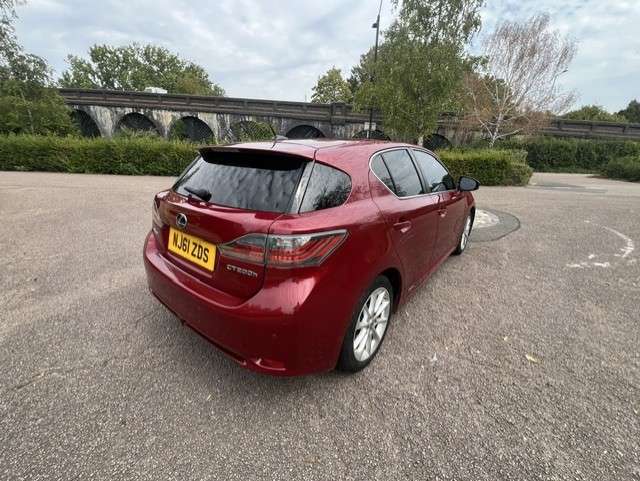 2011 LEXUS CT 2011 LEXUS CT