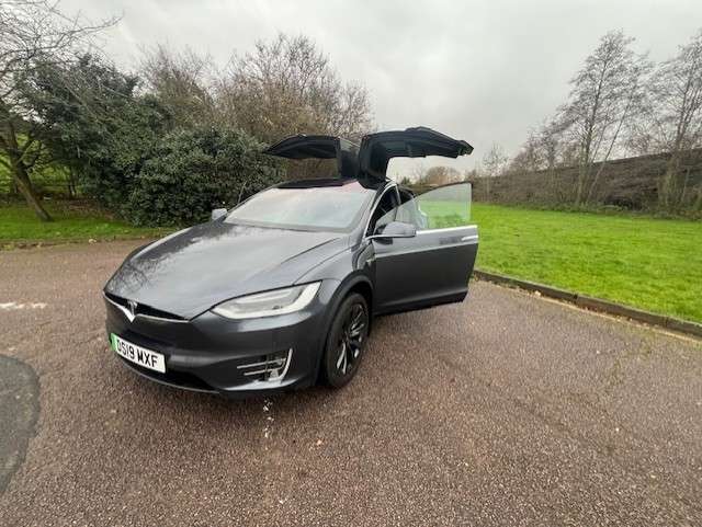 2019 TESLA MODEL X 2019 TESLA MODEL X