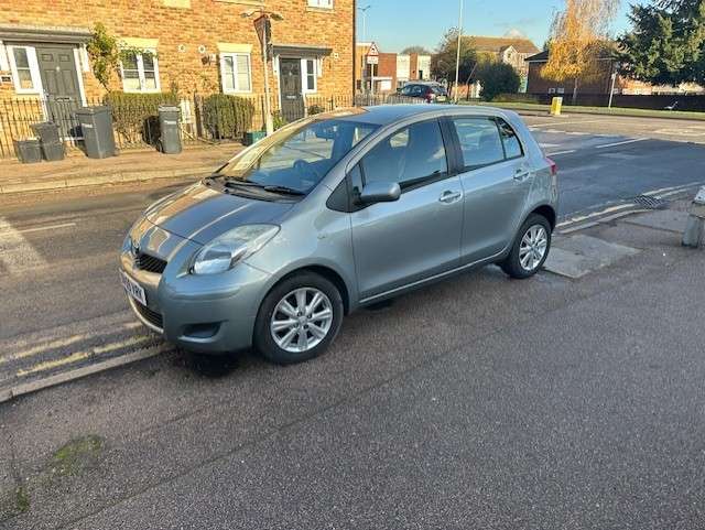 2009 TOYOTA YARIS 2009 TOYOTA YARIS