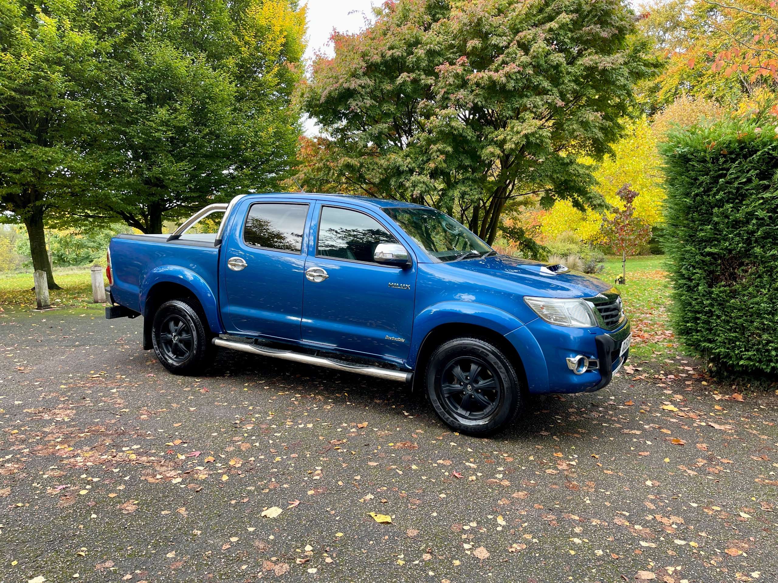 null TOYOTA HILUX null TOYOTA HILUX