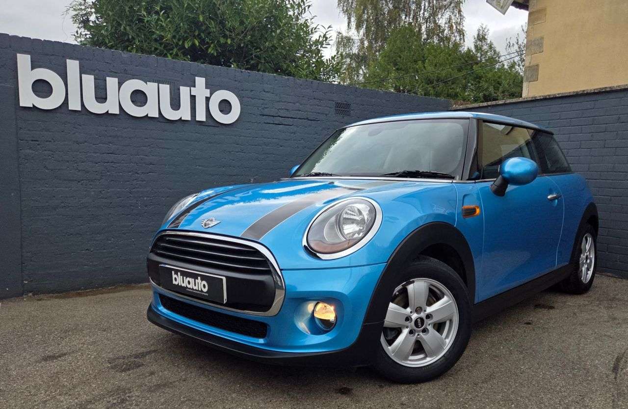 A 2017 MINI HATCH 1.2 One Hatchback 3dr Petrol Manual Euro 6 (s/s) (102 ps) Rear Sensors / Pe A 2017 MINI HATCH 1.2 One Hatchback 3dr Petrol Manual Euro 6 (s/s) (102 ps) Rear Sensors / Pe