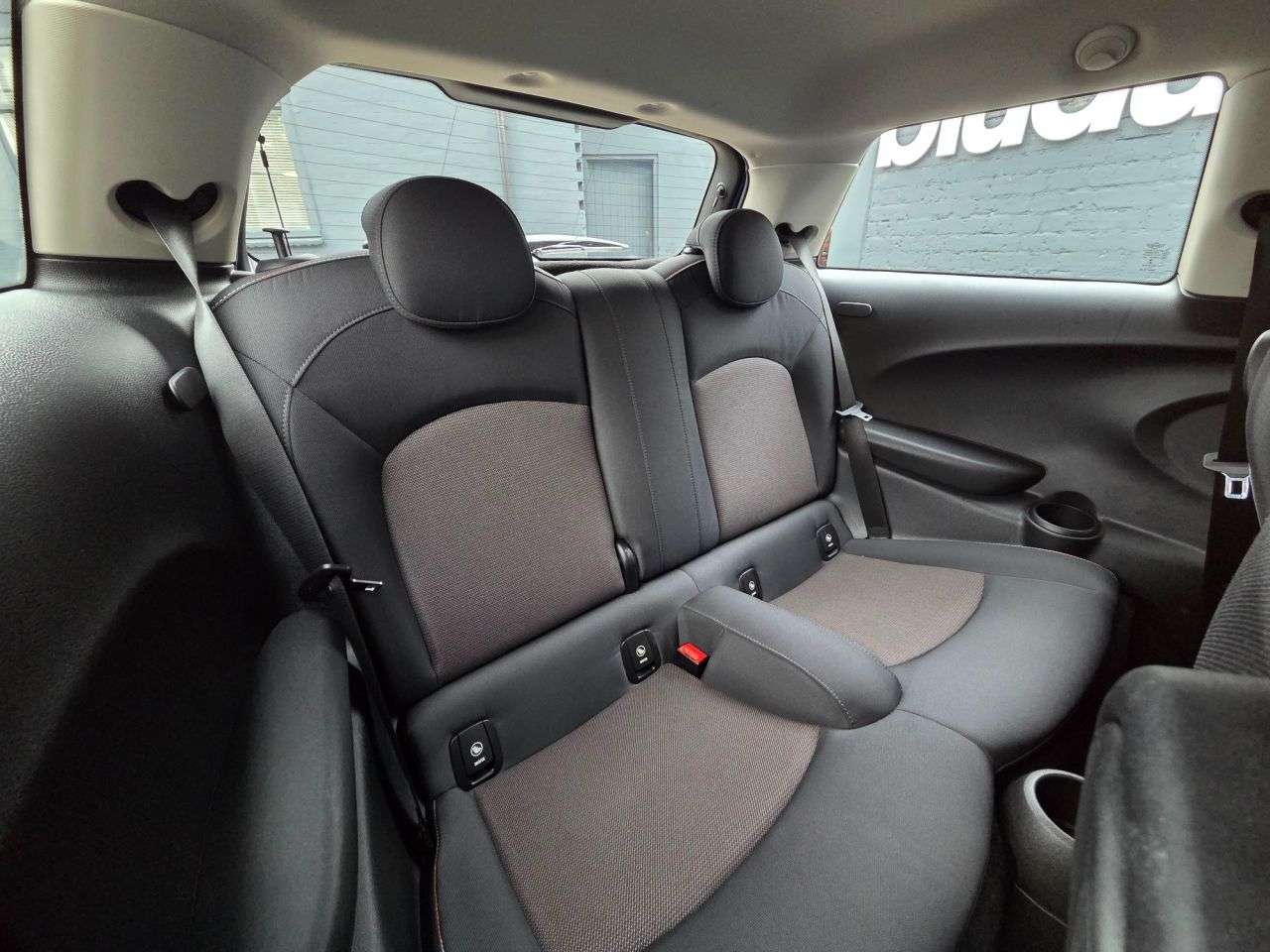 2017 MINI HATCH 2017 MINI HATCH