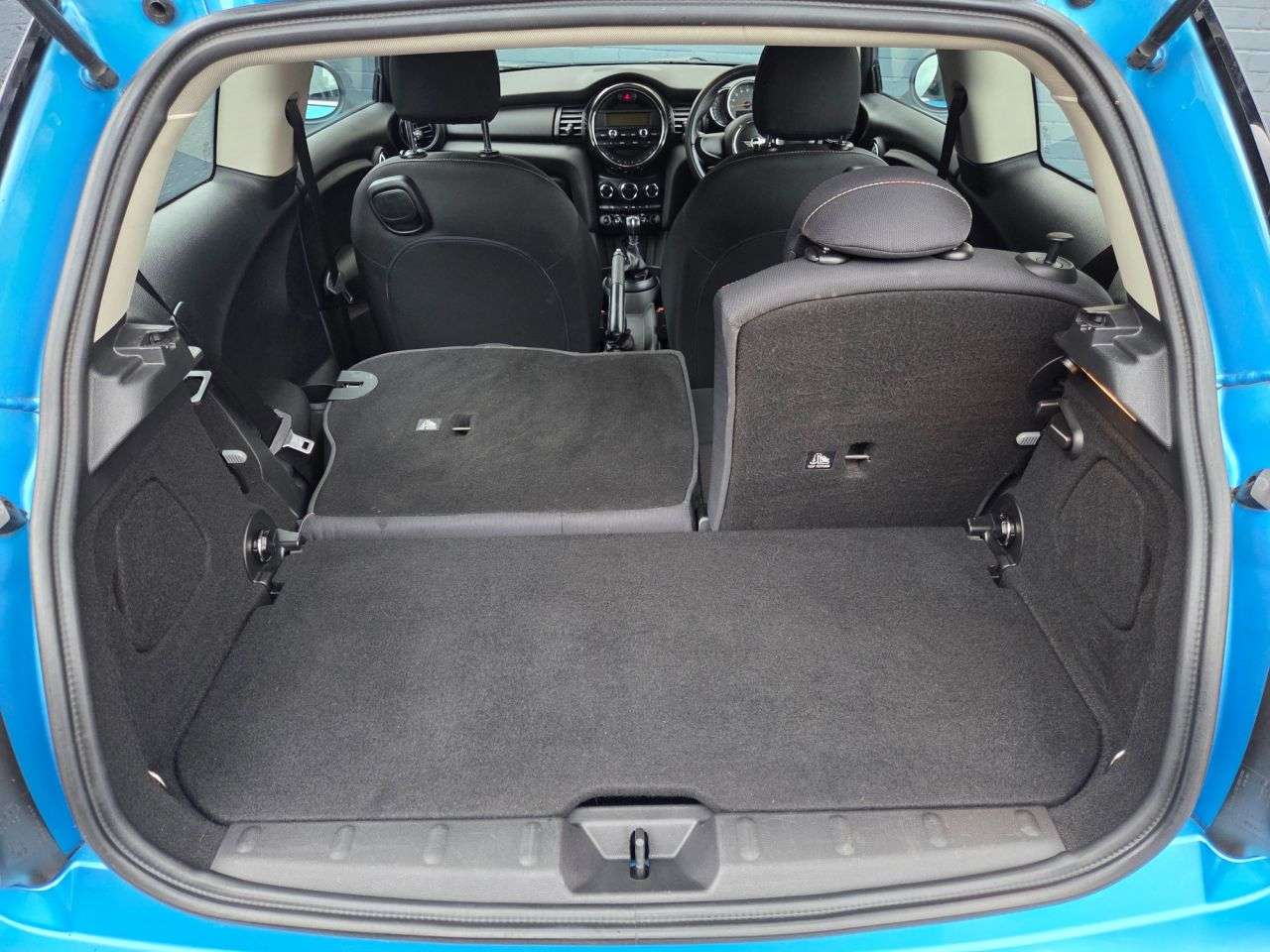 2017 MINI HATCH 2017 MINI HATCH