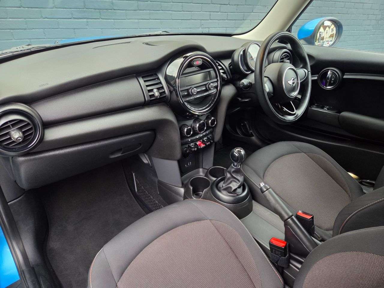 2017 MINI HATCH 2017 MINI HATCH