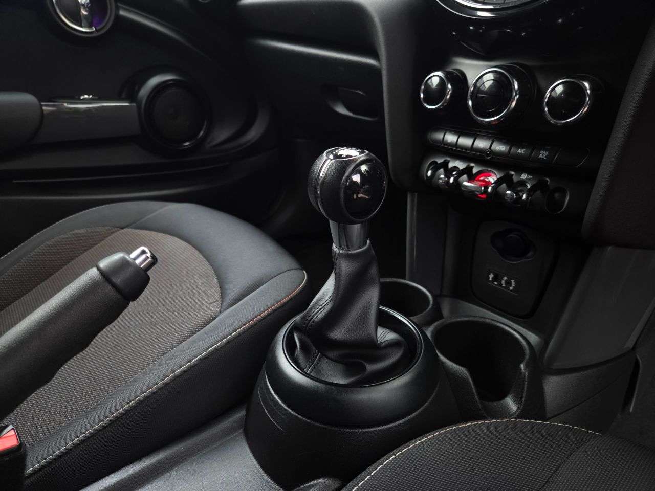 2017 MINI HATCH 2017 MINI HATCH