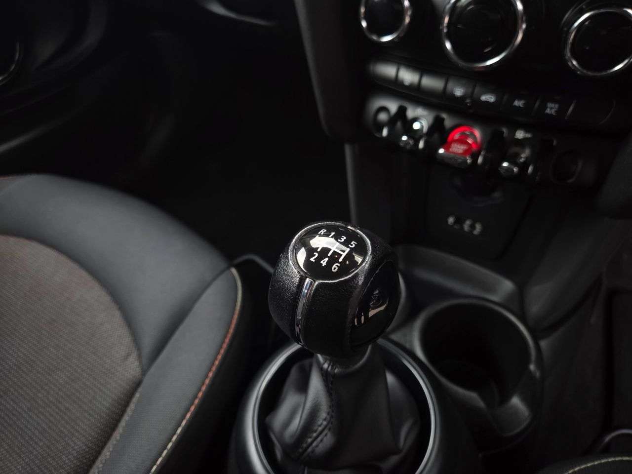 2017 MINI HATCH 2017 MINI HATCH