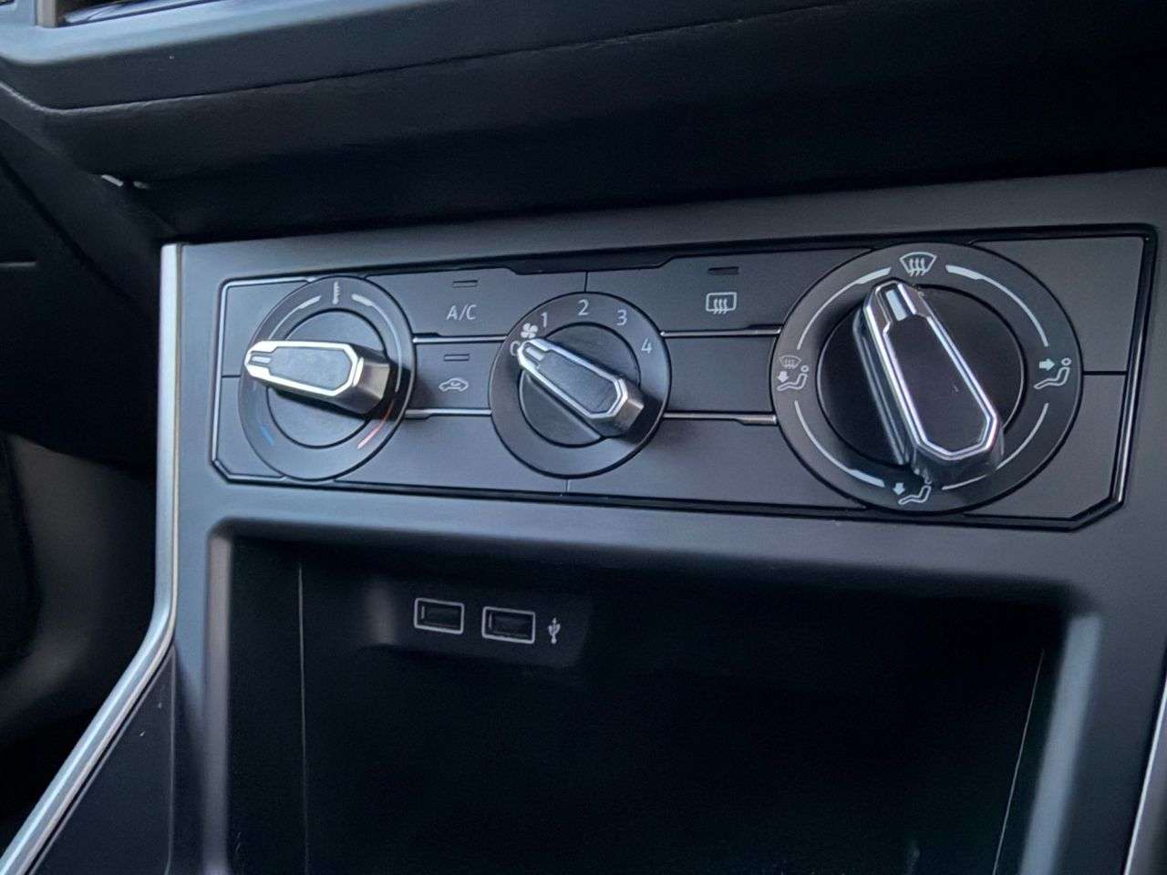 2018 VOLKSWAGEN POLO 2018 VOLKSWAGEN POLO