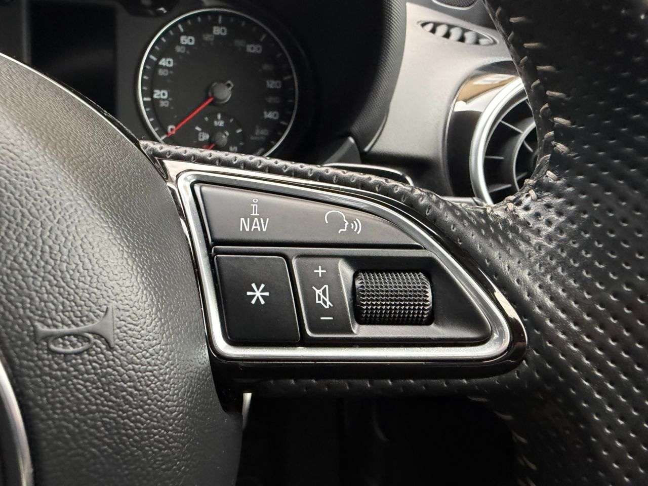 2017 AUDI A1 2017 AUDI A1