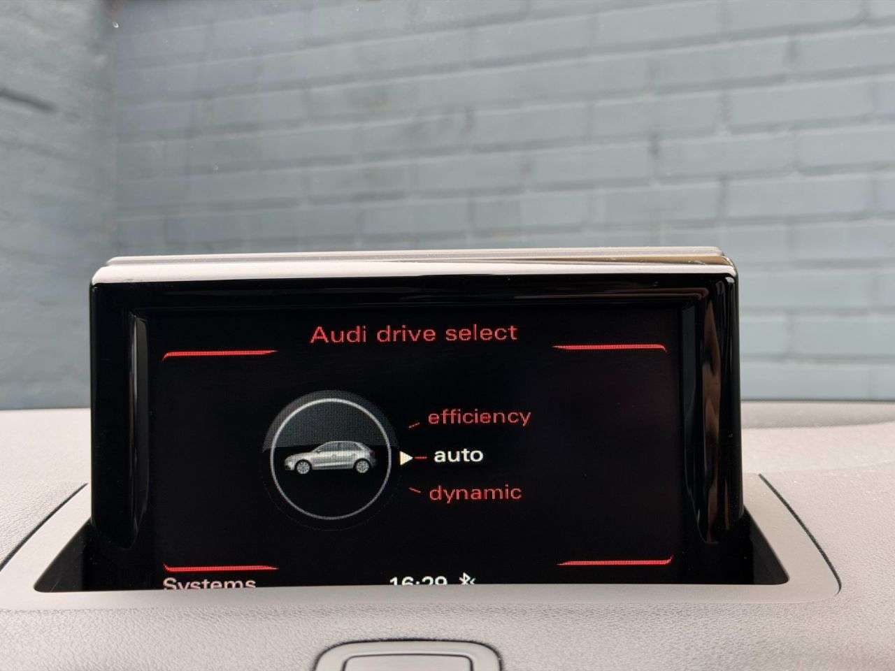 2017 AUDI A1 2017 AUDI A1