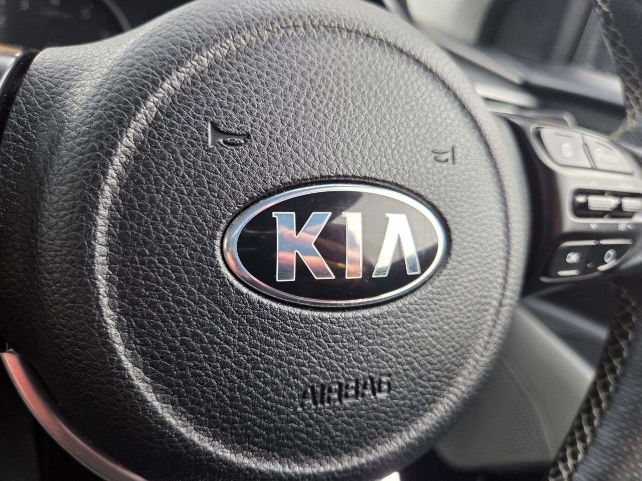 2018 KIA STONIC 2018 KIA STONIC