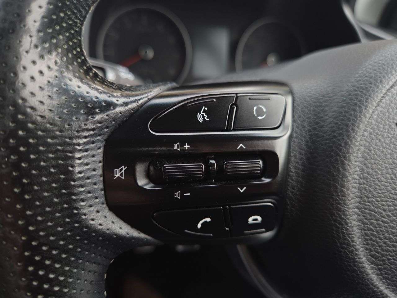 2018 KIA STONIC 2018 KIA STONIC