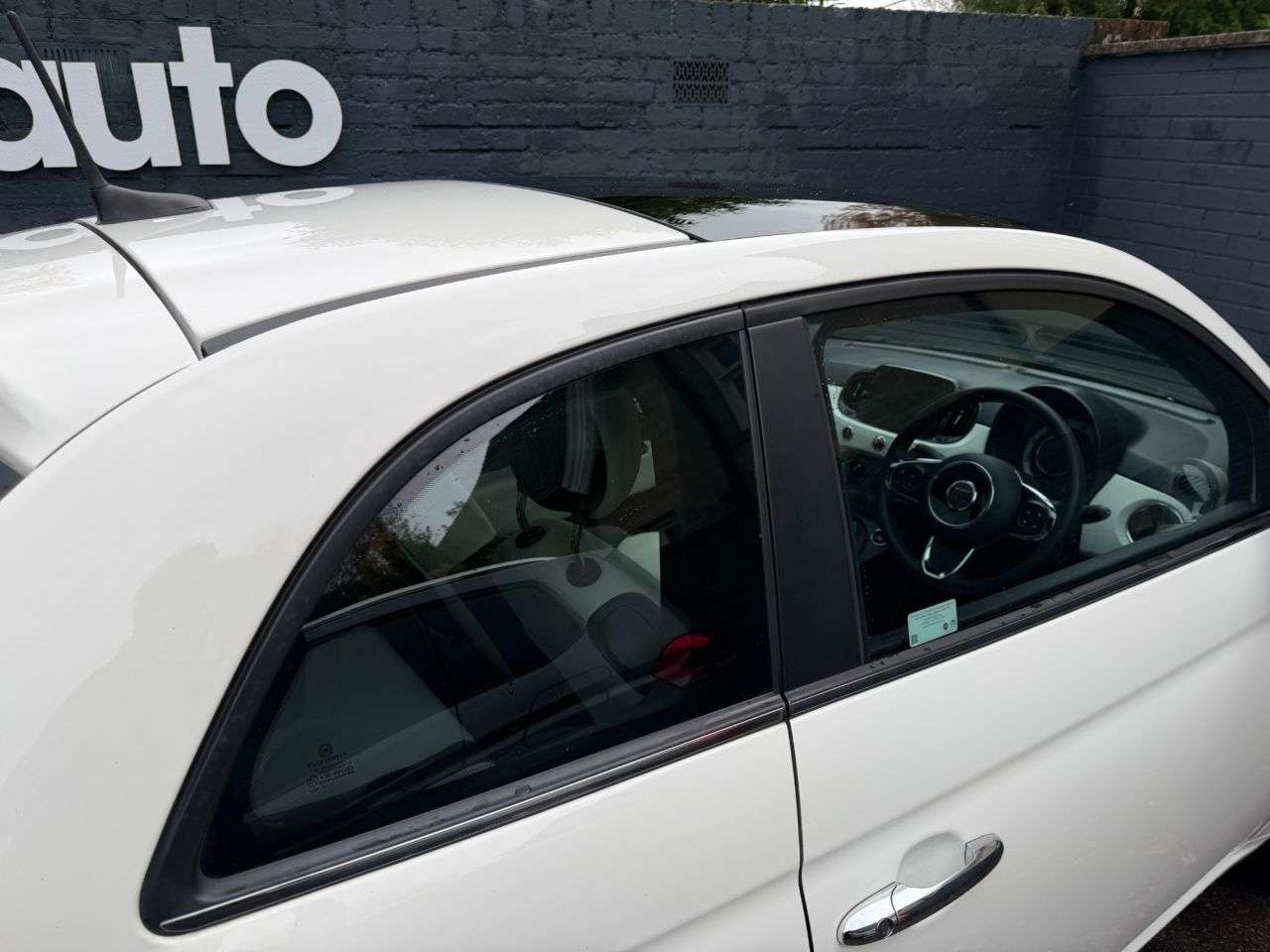 2022 FIAT 500 2022 FIAT 500