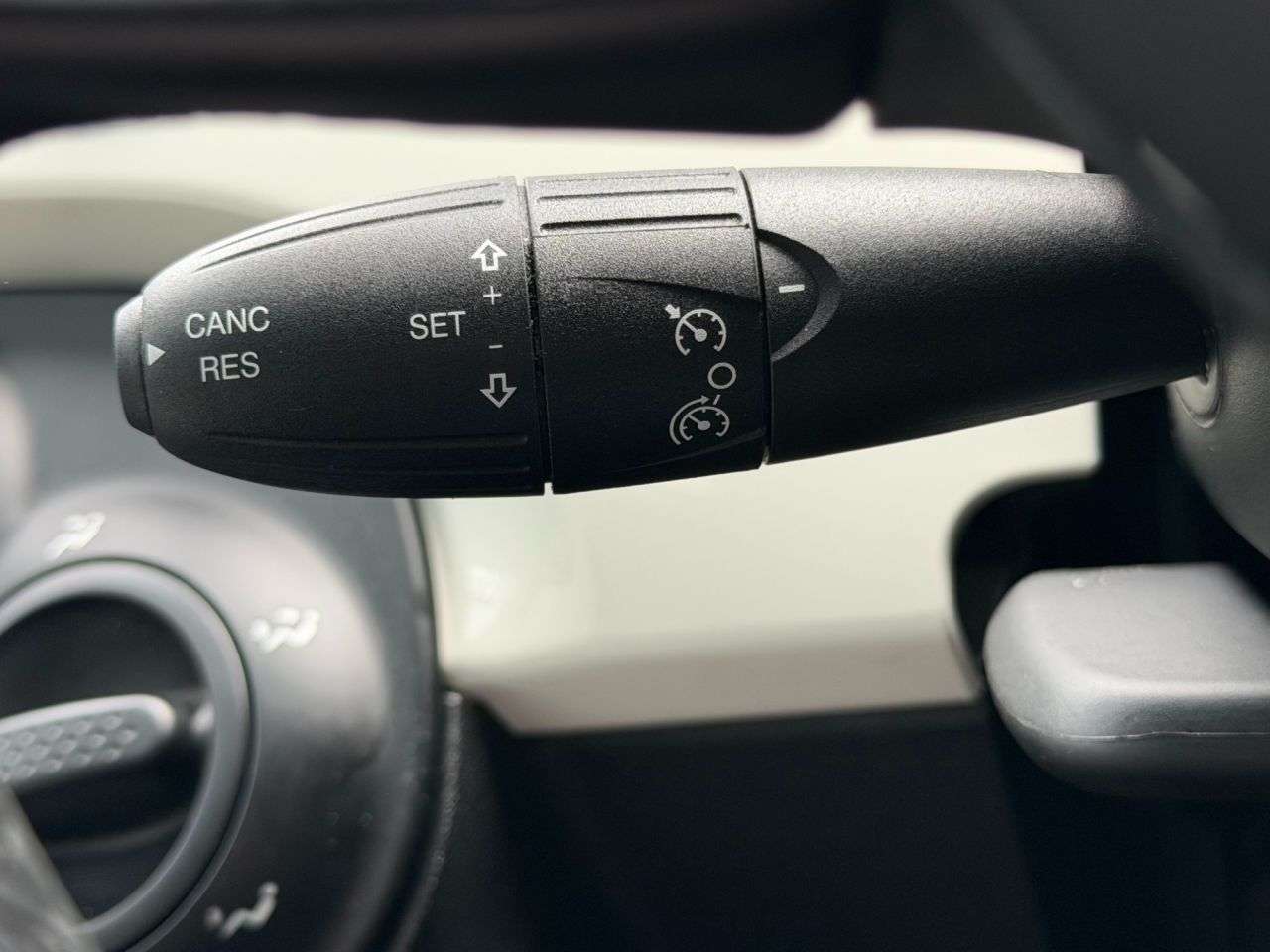 2022 FIAT 500 2022 FIAT 500