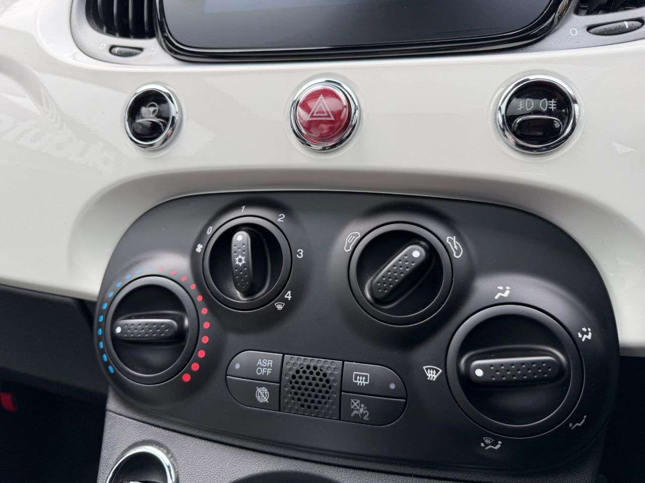2022 FIAT 500 2022 FIAT 500
