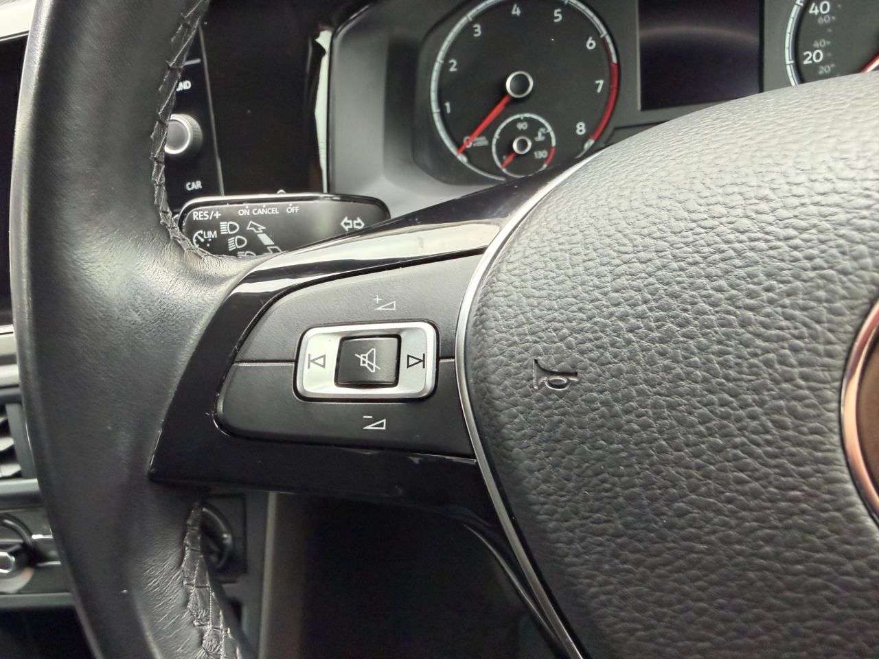 2019 VOLKSWAGEN POLO 2019 VOLKSWAGEN POLO