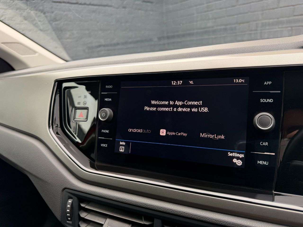 2019 VOLKSWAGEN POLO 2019 VOLKSWAGEN POLO