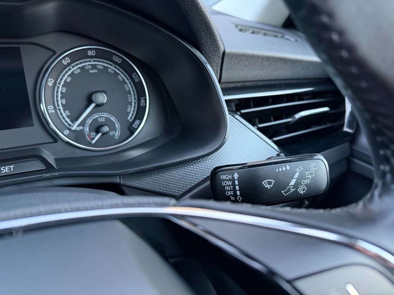 2021 SKODA KAMIQ 2021 SKODA KAMIQ