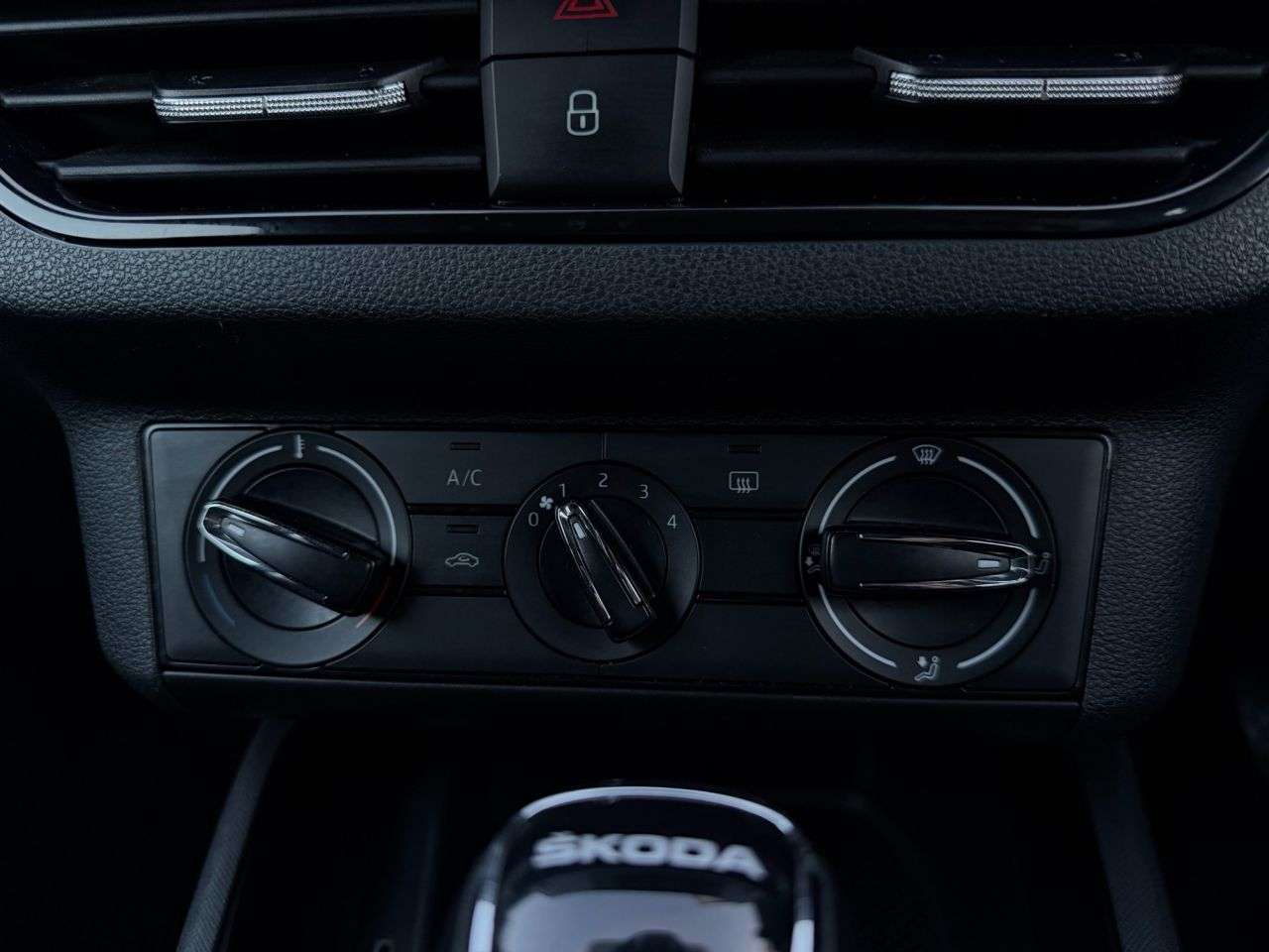 2021 SKODA KAMIQ 2021 SKODA KAMIQ