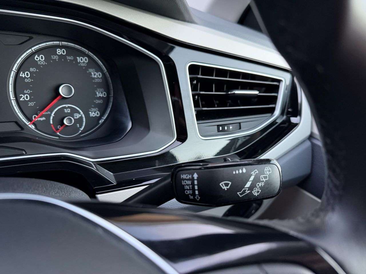 2021 VOLKSWAGEN POLO 2021 VOLKSWAGEN POLO