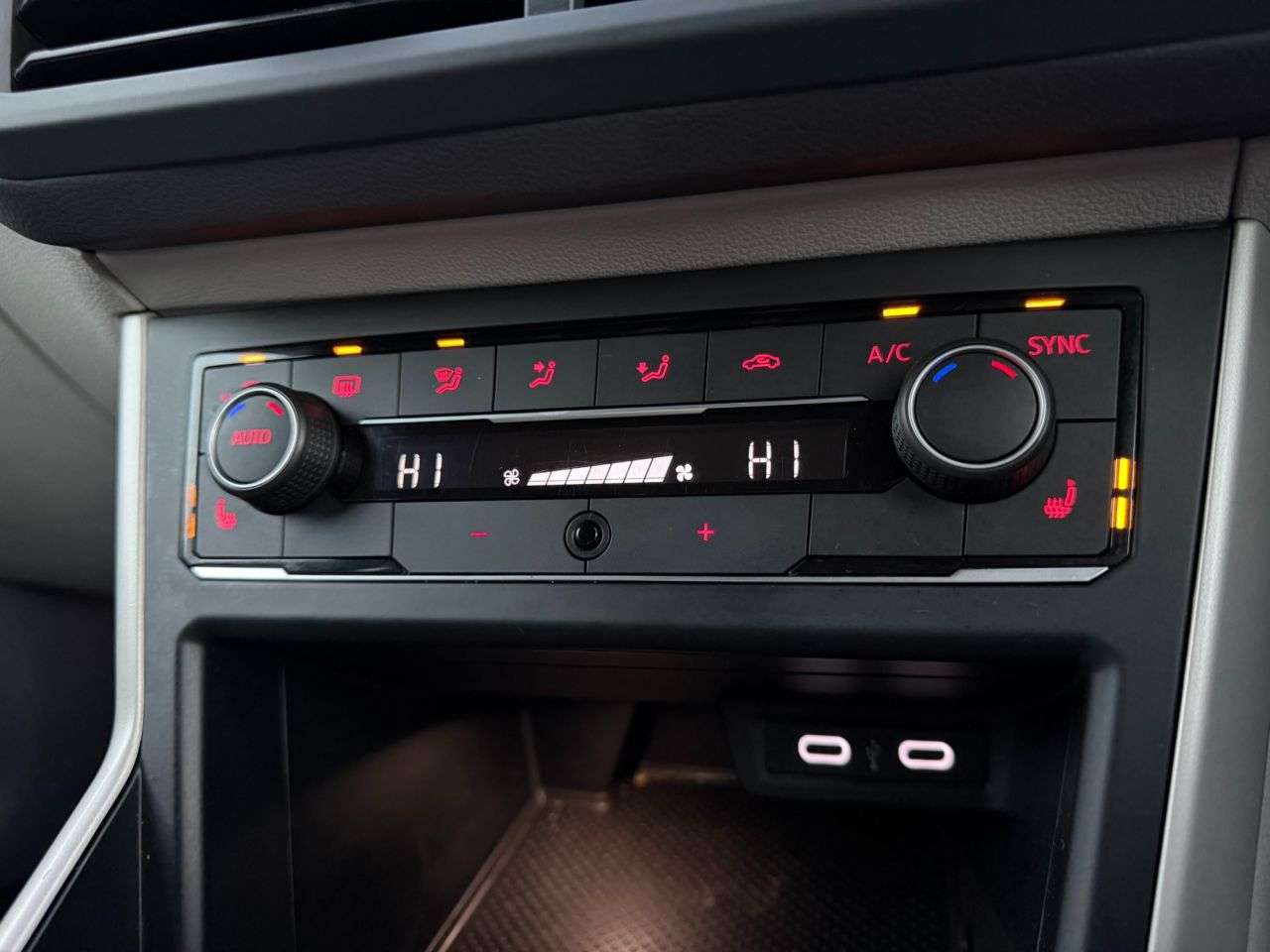 2021 VOLKSWAGEN POLO 2021 VOLKSWAGEN POLO