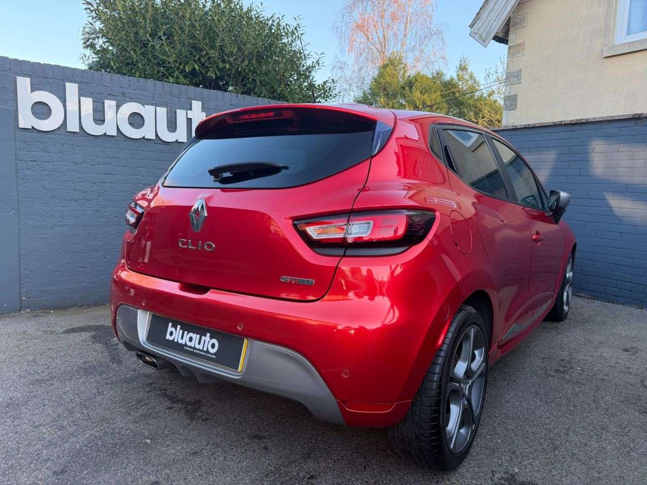 2018 RENAULT CLIO 2018 RENAULT CLIO