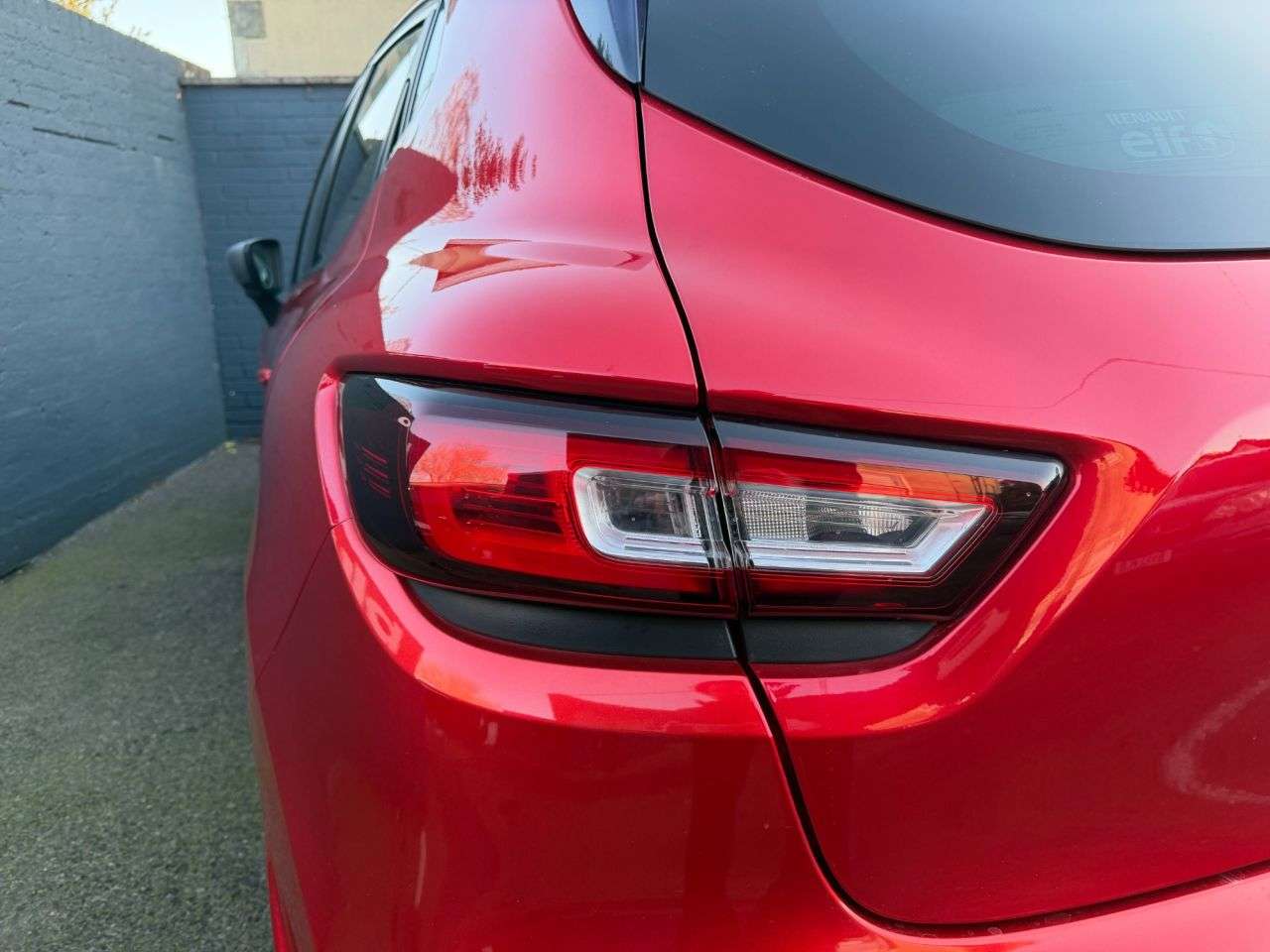 2018 RENAULT CLIO 2018 RENAULT CLIO