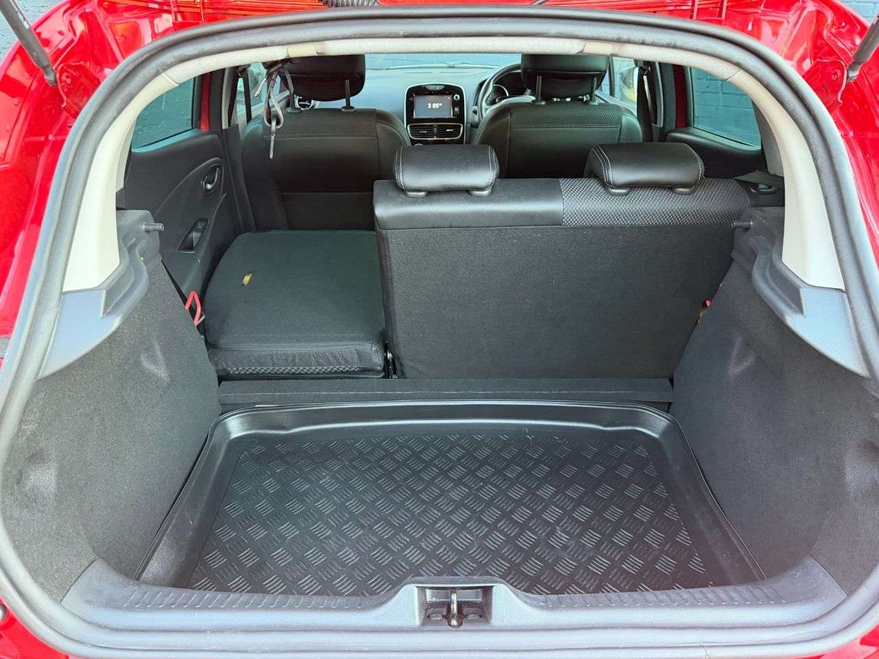 2018 RENAULT CLIO 2018 RENAULT CLIO