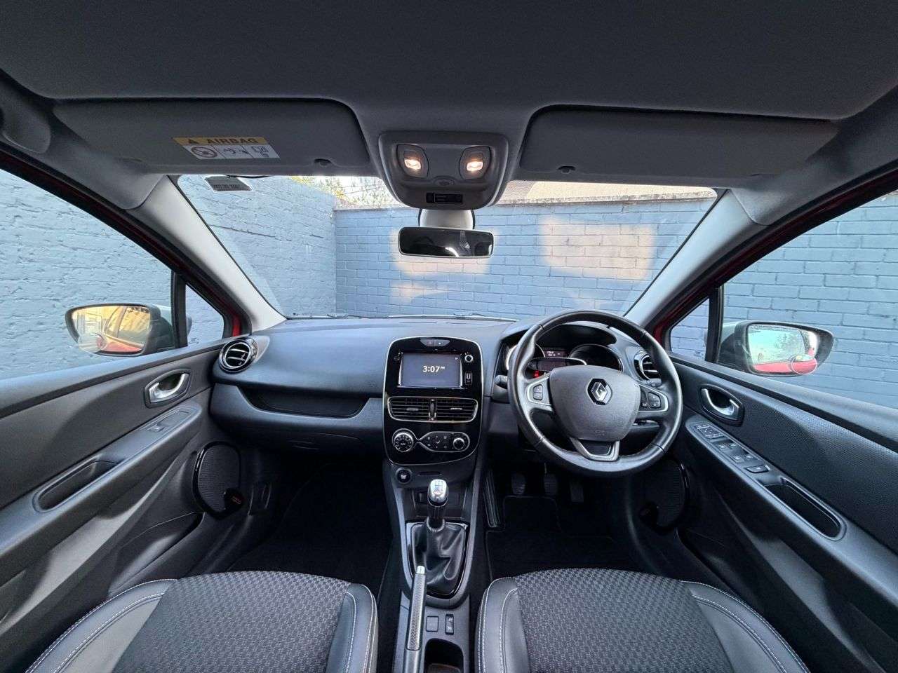 A 2018 RENAULT CLIO 0.9 TCe GT Line Hatchback 5dr Petrol Manual Euro 6 (s/s) (90 ps) Satellite A 2018 RENAULT CLIO 0.9 TCe GT Line Hatchback 5dr Petrol Manual Euro 6 (s/s) (90 ps) Satellite