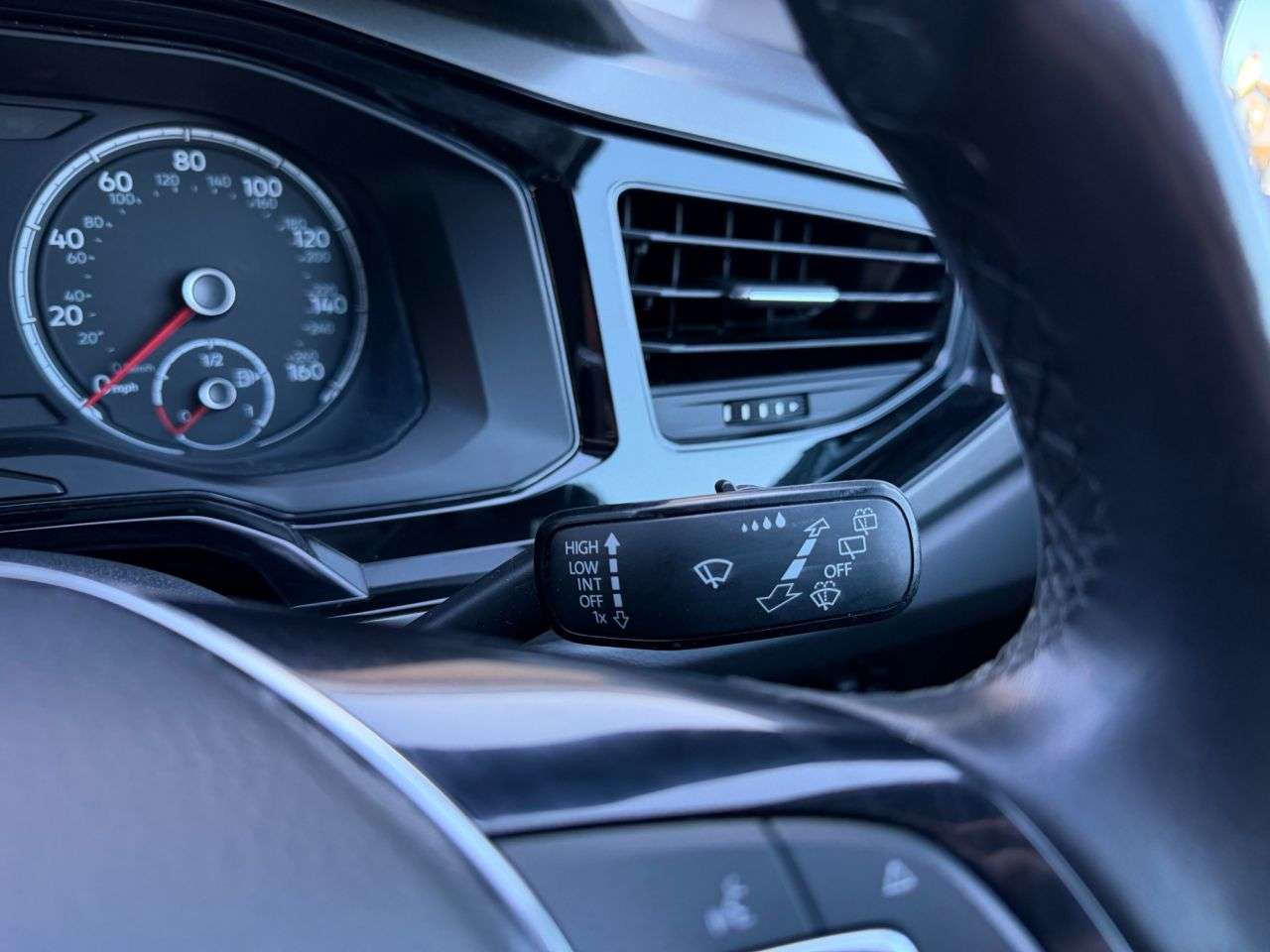 2020 VOLKSWAGEN POLO 2020 VOLKSWAGEN POLO