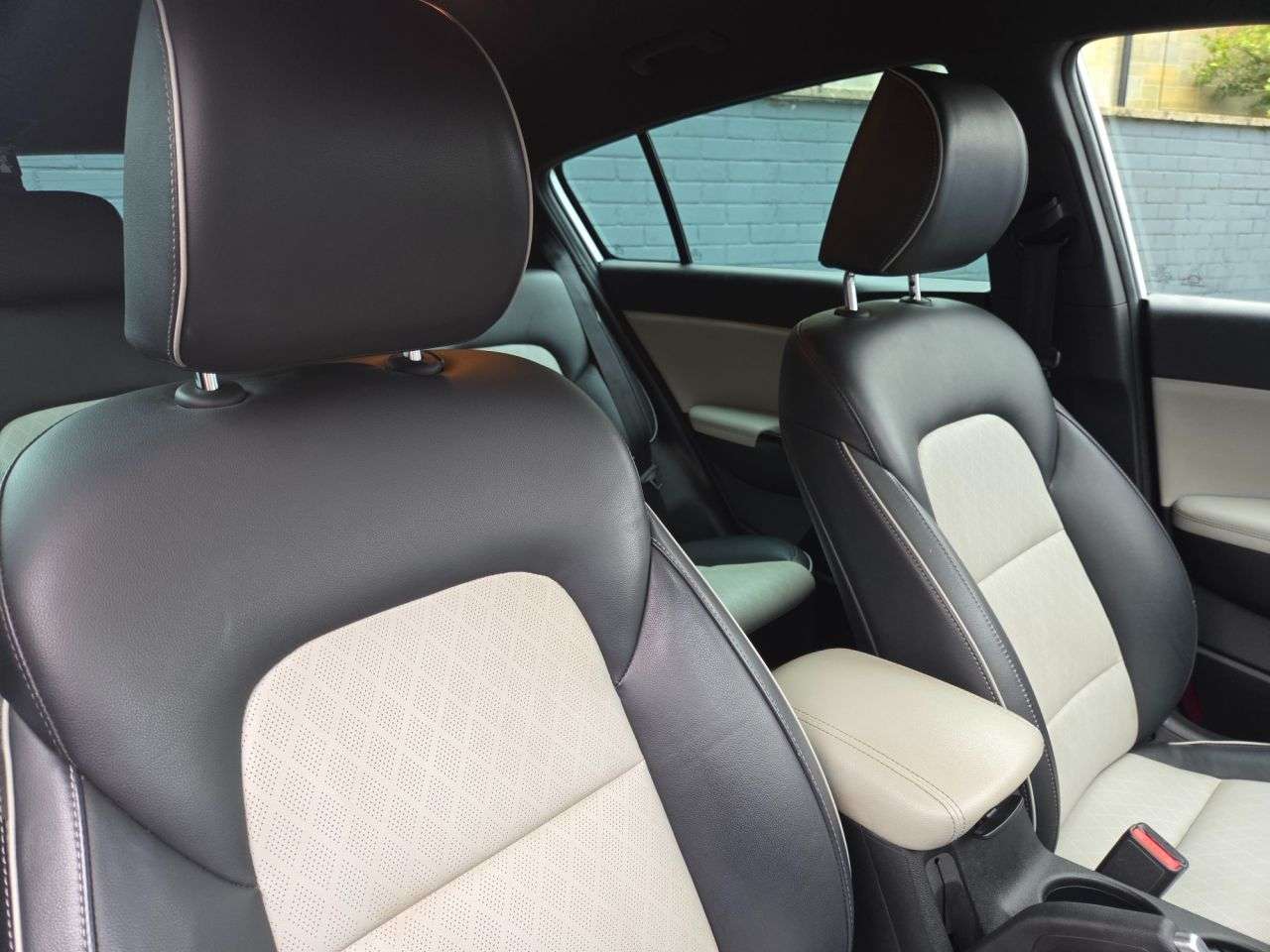 2017 KIA SPORTAGE 2017 KIA SPORTAGE