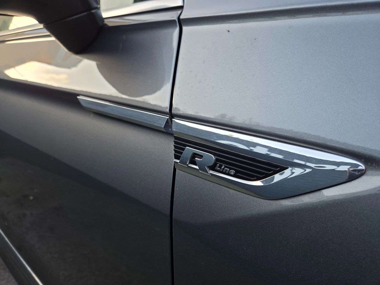 2019 VOLKSWAGEN TIGUAN 2019 VOLKSWAGEN TIGUAN