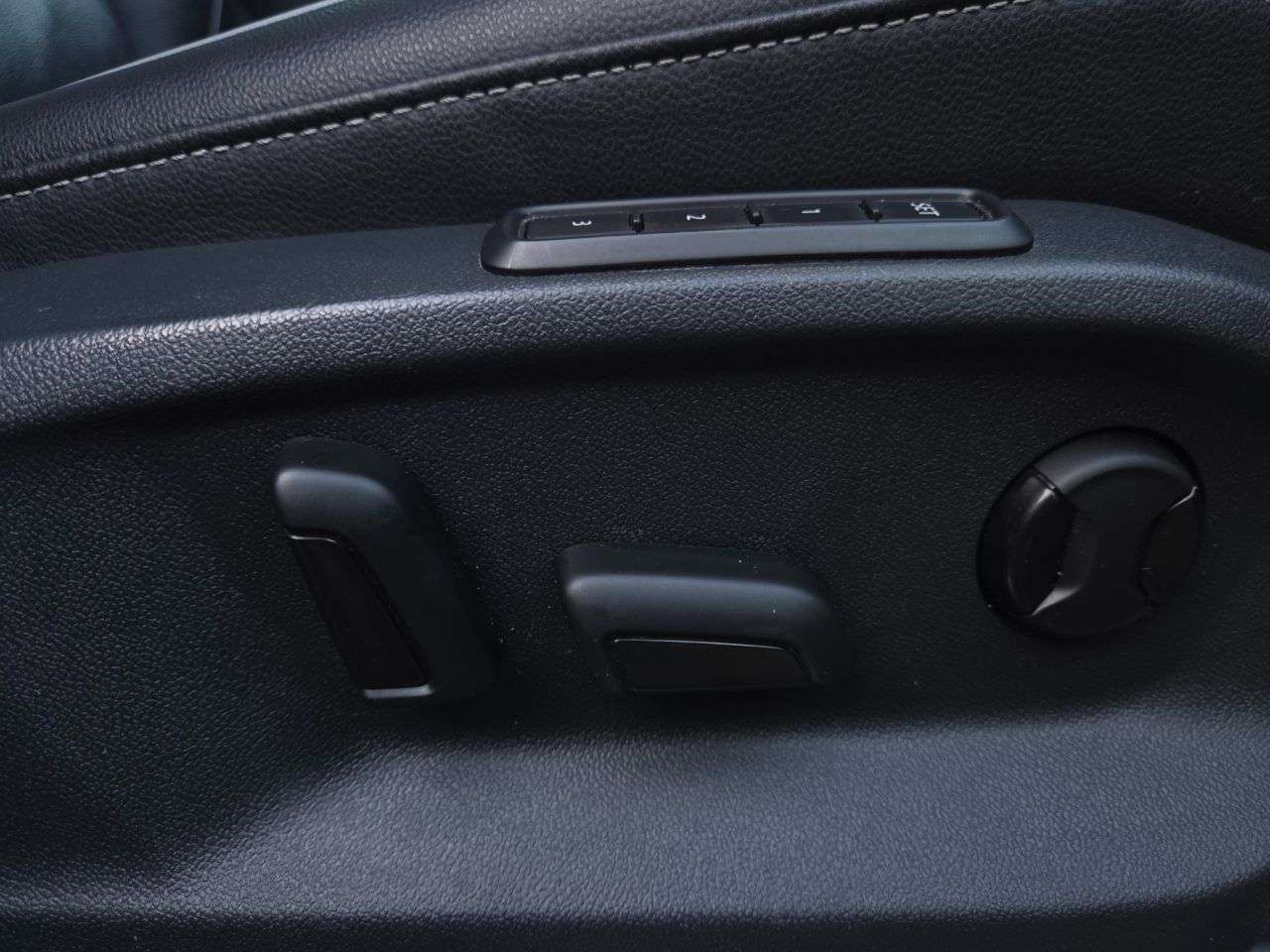 2019 VOLKSWAGEN TIGUAN 2019 VOLKSWAGEN TIGUAN