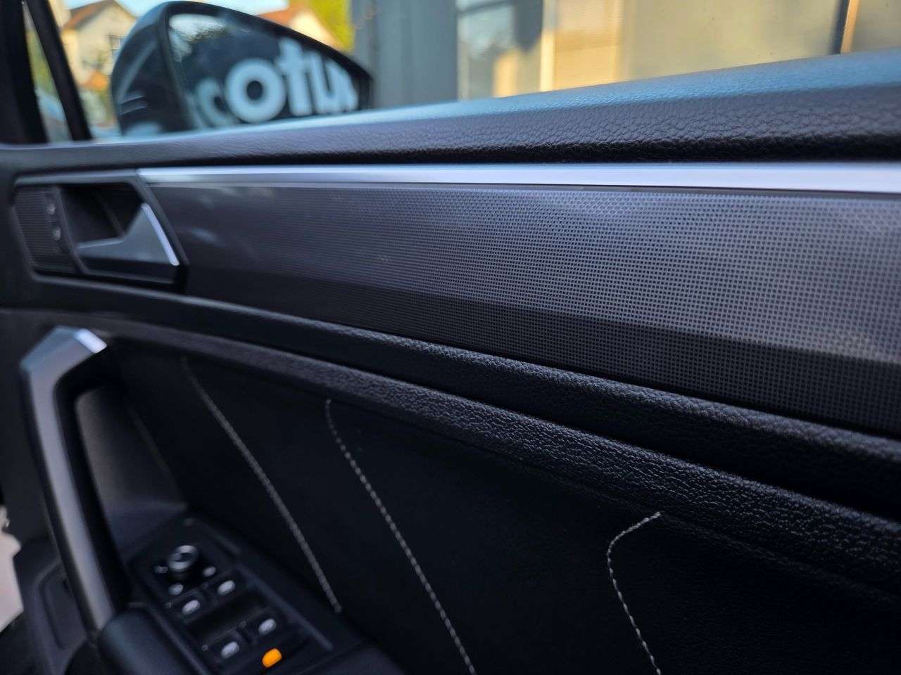 2019 VOLKSWAGEN TIGUAN 2019 VOLKSWAGEN TIGUAN