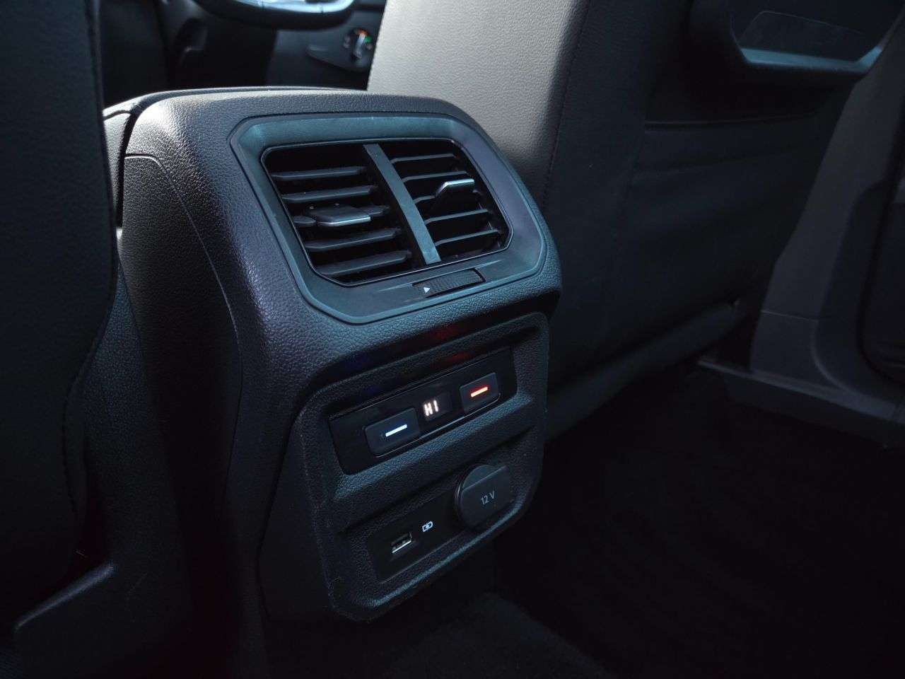 2019 VOLKSWAGEN TIGUAN 2019 VOLKSWAGEN TIGUAN