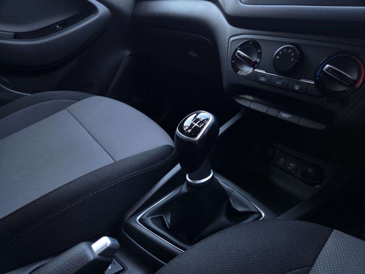 2020 HYUNDAI I20 2020 HYUNDAI I20