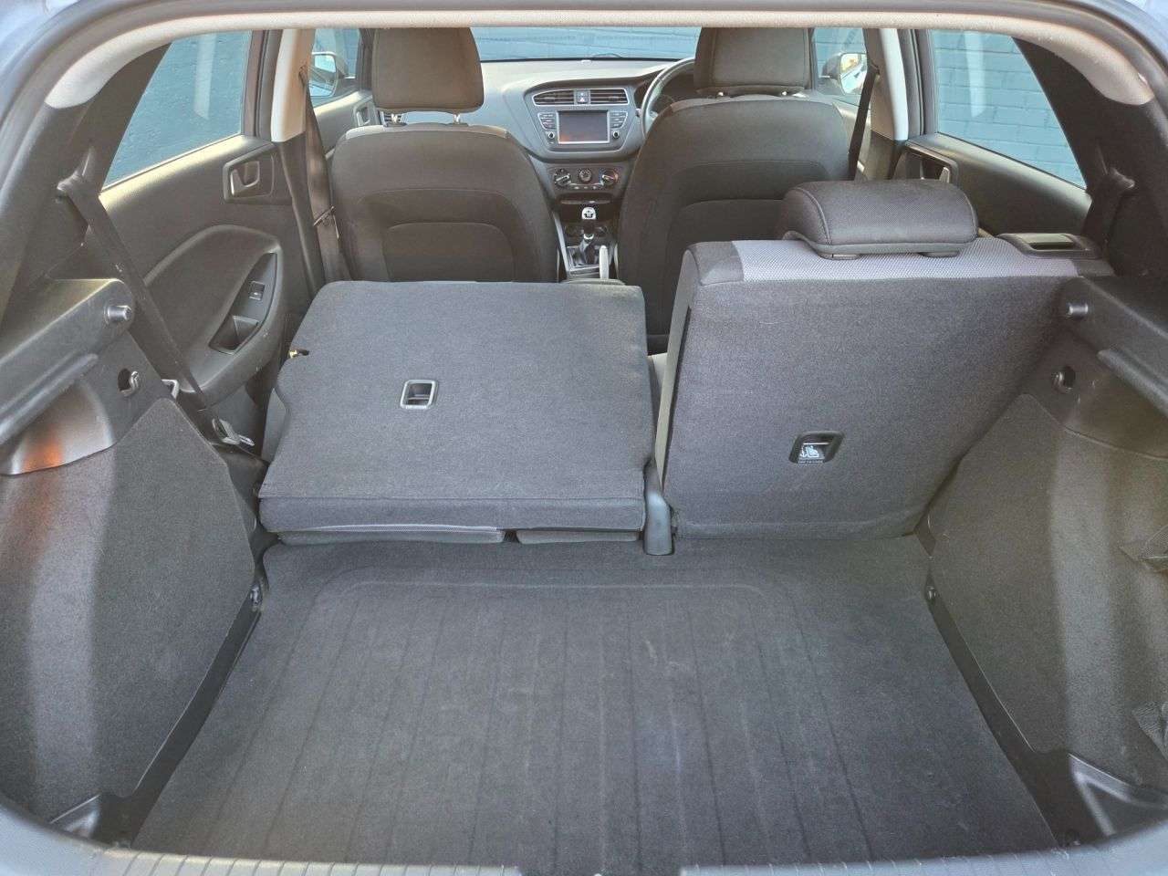 2020 HYUNDAI I20 2020 HYUNDAI I20