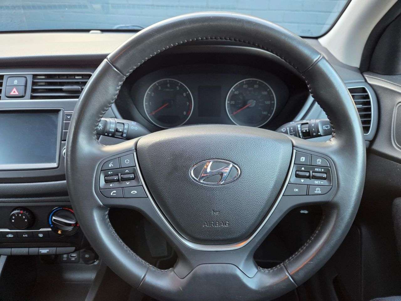 2020 HYUNDAI I20 2020 HYUNDAI I20