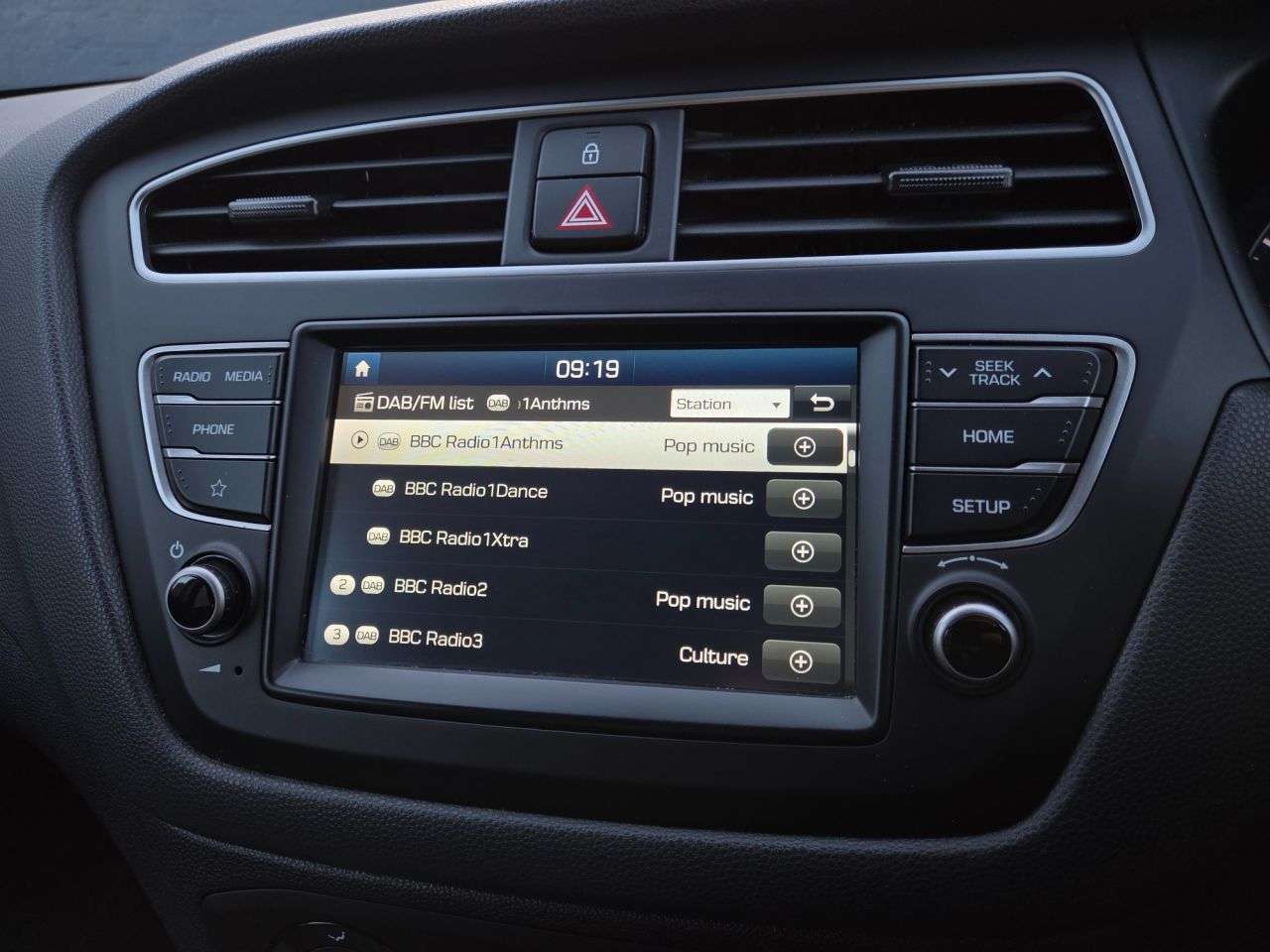 2020 HYUNDAI I20 2020 HYUNDAI I20