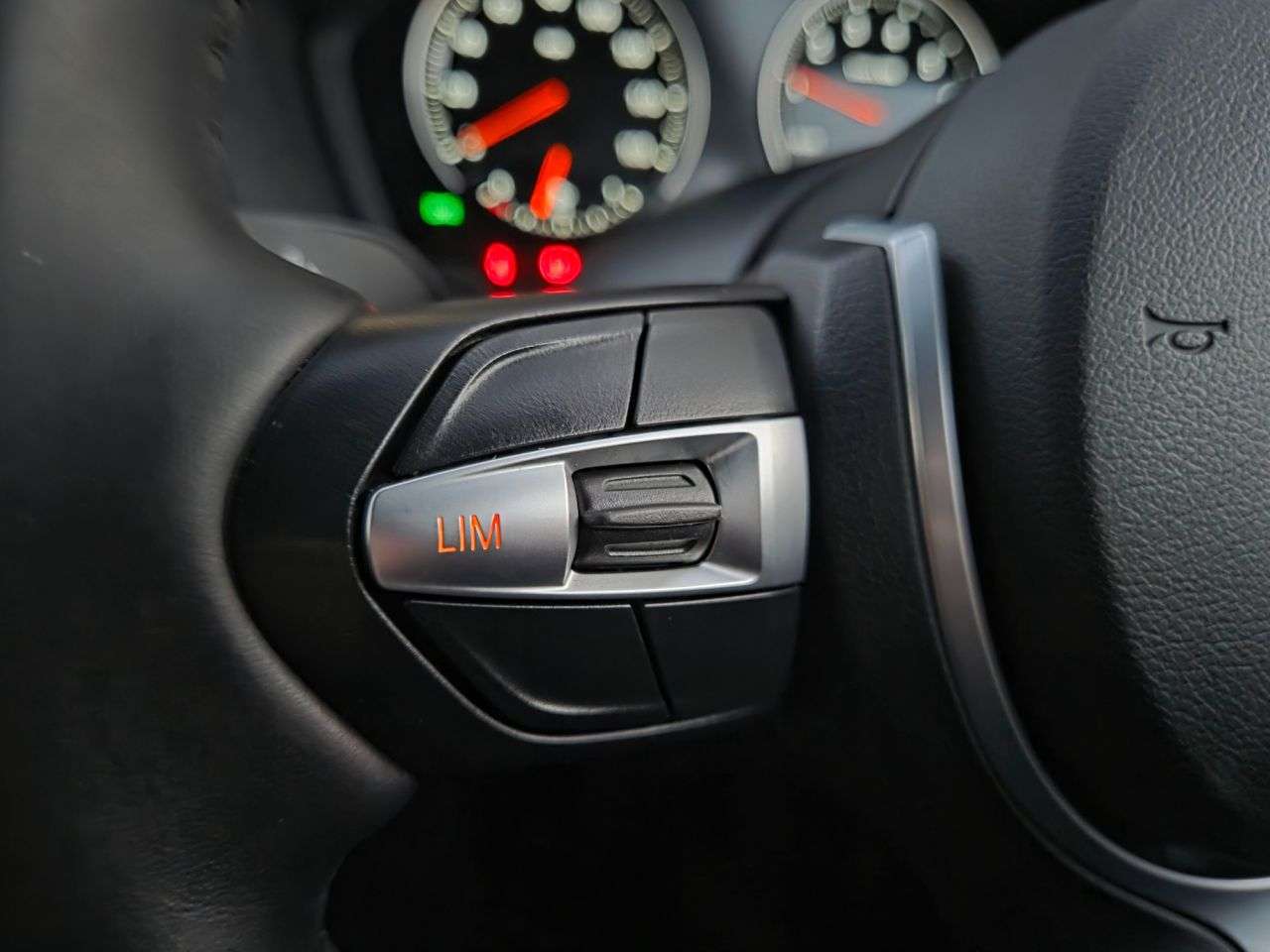 2018 BMW 1 SERIES 2018 BMW 1 SERIES