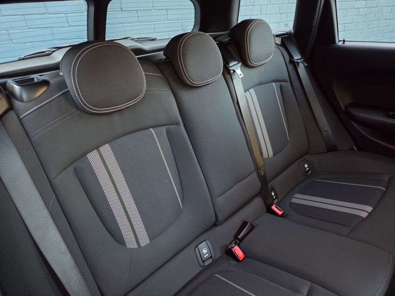 2019 MINI CLUBMAN 2019 MINI CLUBMAN